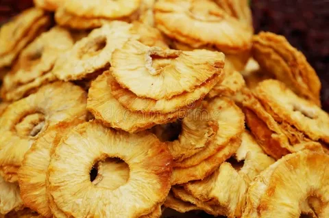 تصویر 3 از میوه خشک میکس ترش با طعمی متفاوت و انرژی طبیعی